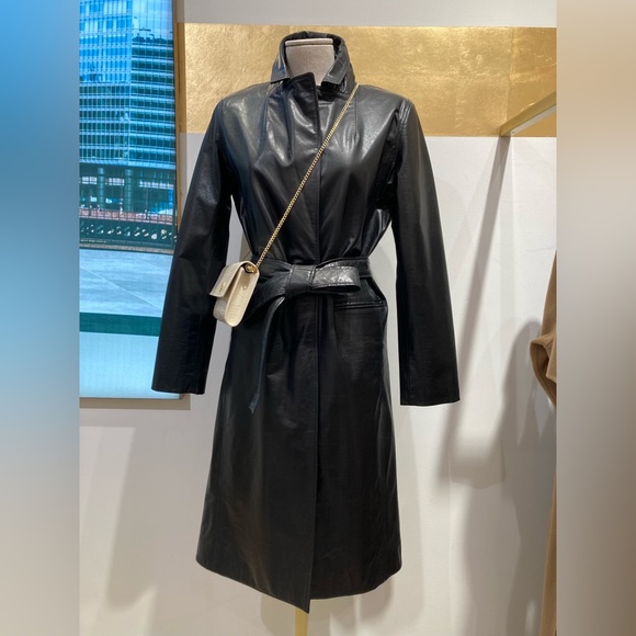 MAJE VANILLA COLOUR CROCODILE-EFFECT EMBOSSED LEATHER CLUTCH / WALLET WITH CHAIN - Picture 7 of 7